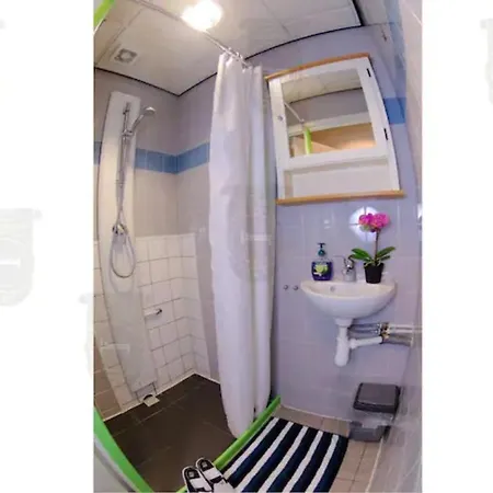 Five Star Scheveningen Bed And Breakfast Bed & Breakfast The Hague