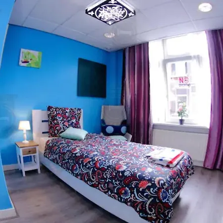 Five Star Scheveningen Bed And Breakfast Bed & Breakfast The Hague